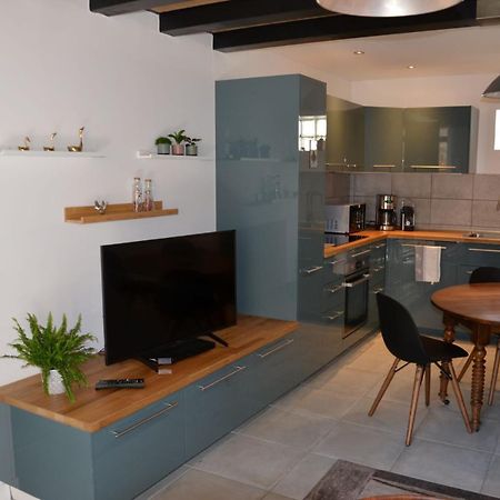 Bleautiful "Alienor" Charmant Appartement Avec Terrasse Fontainebleau Exteriér fotografie